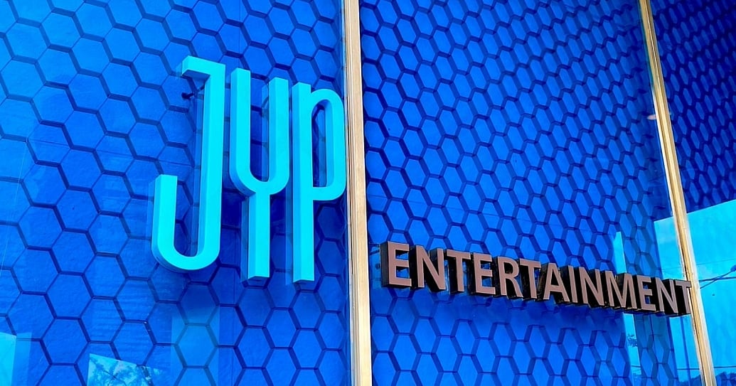 Trending: JYP Ent. Q2 Net Profit Drops 40% After Stray Kids Tour Gap