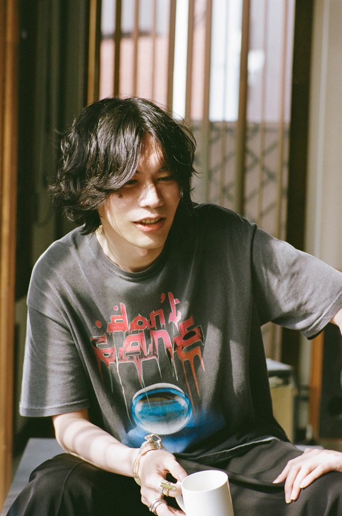 Kenshi Yonezu Joins Live Action Look Back Kenshi Yonezu Joins Live Action Look Back