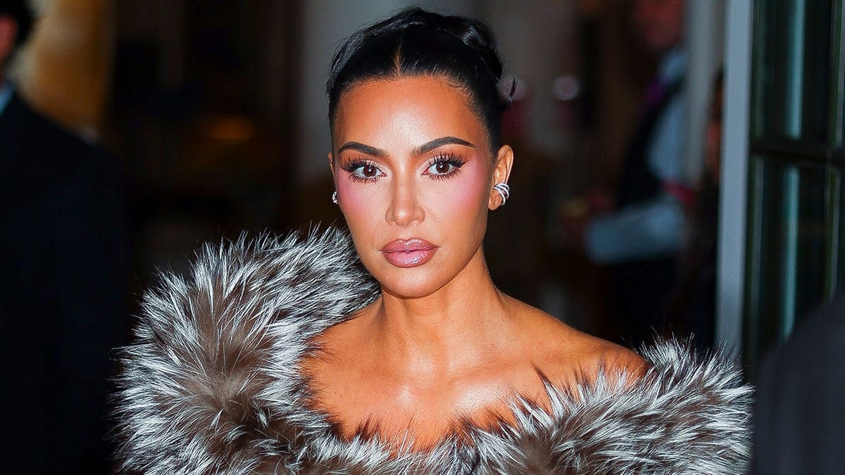 Kim Kardashian wears fur