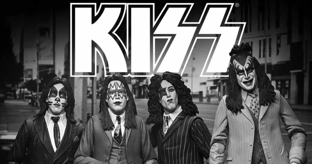 KISS Dressed To Kill Action Figures Bring 1975 Album Cover To NECA Collectors KISS Dressed To Kill Action Figures Bring 1975 Album Cover To NECA Collectors