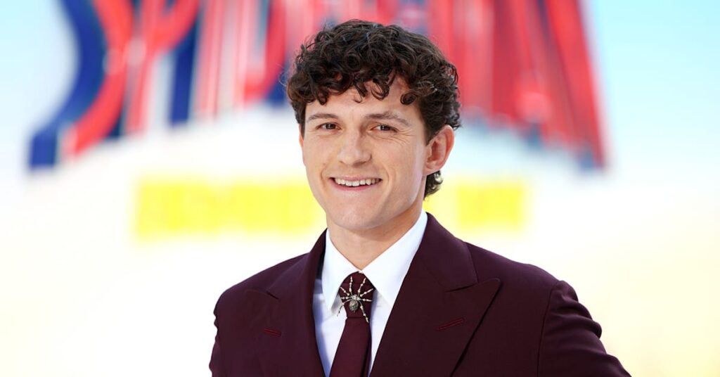 Tom Holland Could Reportedly Earn Over 0 Million From ‘Spider Tom Holland Could Reportedly Earn Over 0 Million From ‘Spider