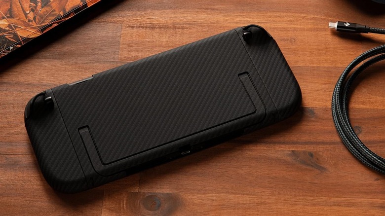 The Latercase aramid fiber case installed on a Switch 2.