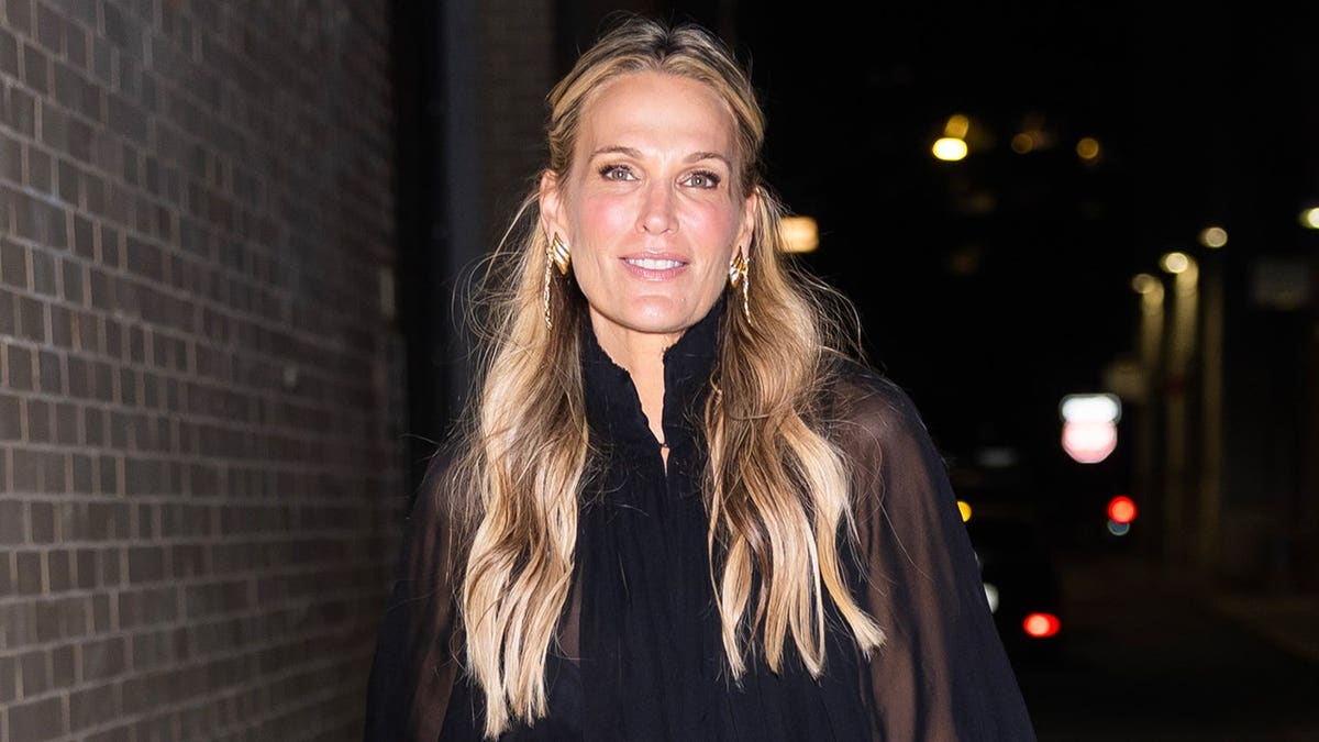 Molly Sims at the 2026 Sports Illustrated Swimsuit Social Club in New York in May 2026.