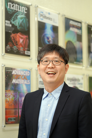 Professor Noh Jun-seok of POSTECH's Department of Mechanical, Chemical, and Electronic Engineering and Graduate School of Convergence. [Picture = POSTECH]