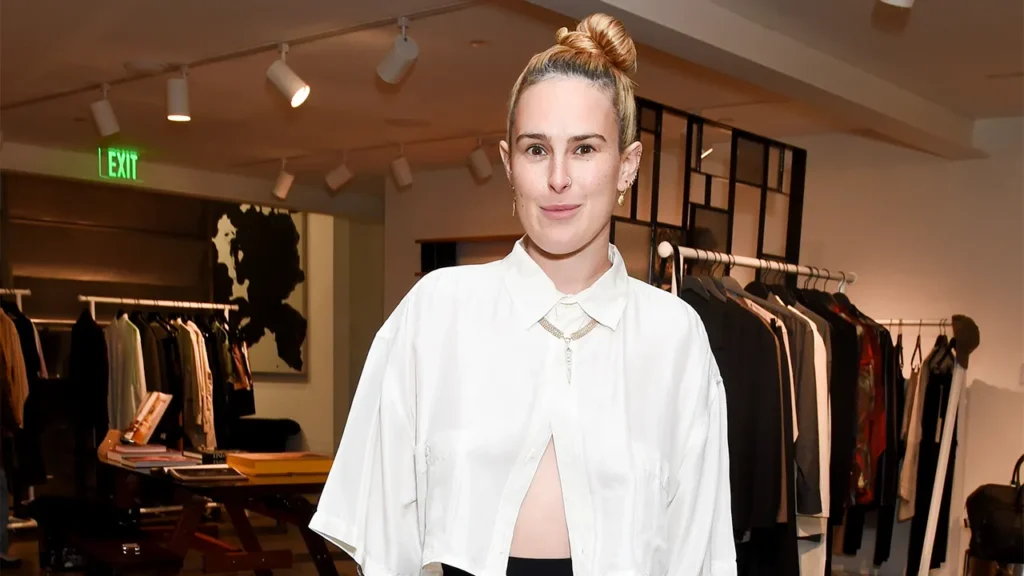 Rumer Willis takes a ‘leap of faith’ and moves across country to Nashville