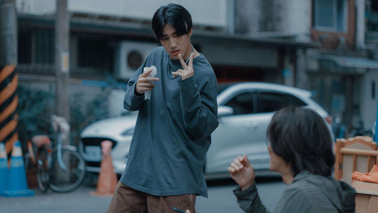 Shou Million Follower Detective