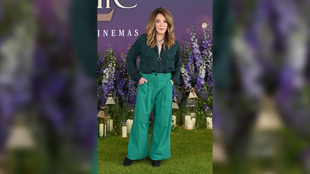 Stockard Channing green pants