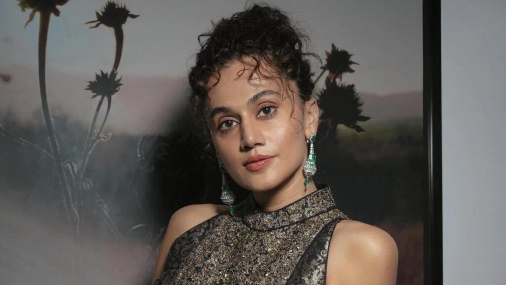 Taapsee Pannu takes a jibe at Kangana Ranaut over `sasti copy` remark