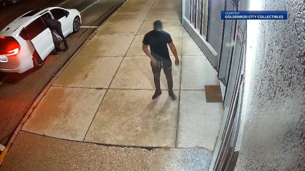 0K worth of collectibles stolen from Twin Lakes shop