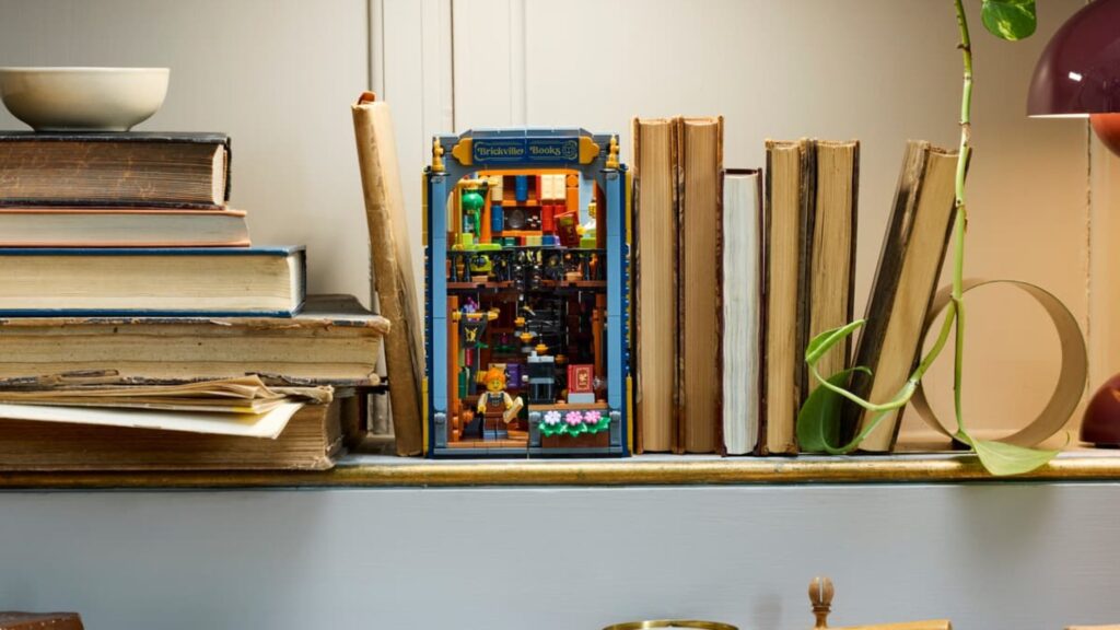Break the Fourth Wall with LEGO Icons Bookstore: Book Nook Set