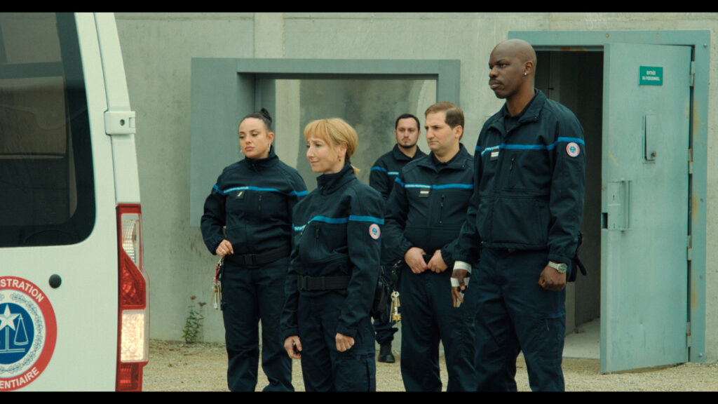Surveillant ! on Disney+ : Audrey Lamy and Jean