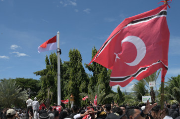 Growing regional discontent