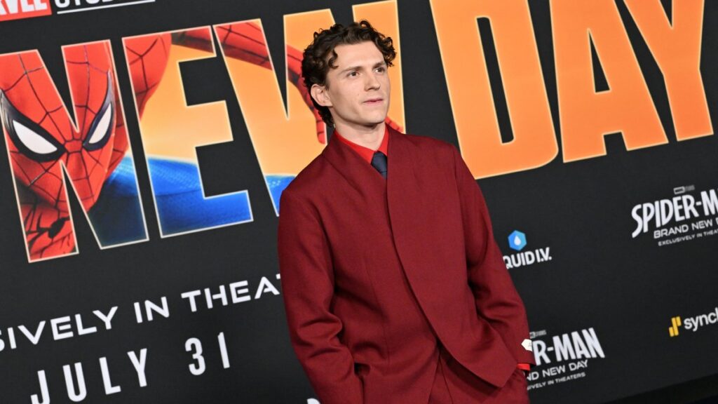 ‘Spider-Man’ makes it 6 straight weeks at No. 1 as Hollywood wraps up banner summer