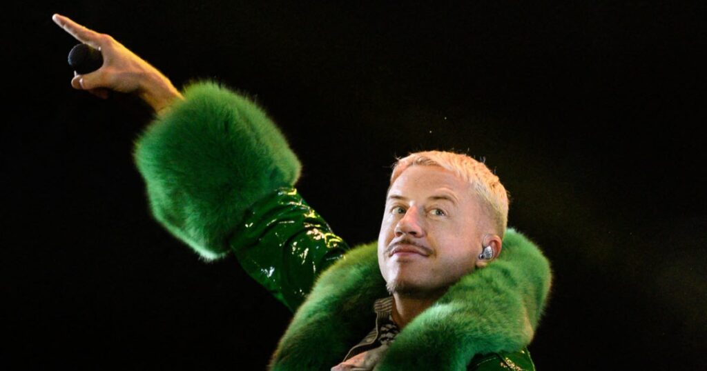Ed Sheeran addresses Macklemore’s tour exit amid Robert Kraft boycott claims
