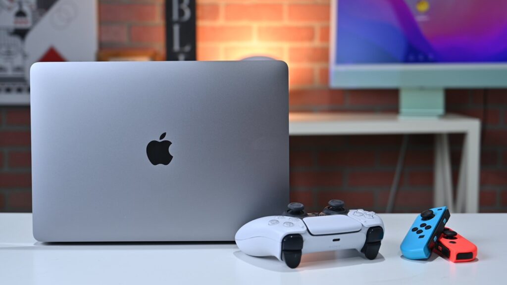 Two unreleased Apple game controllers found in macOS code