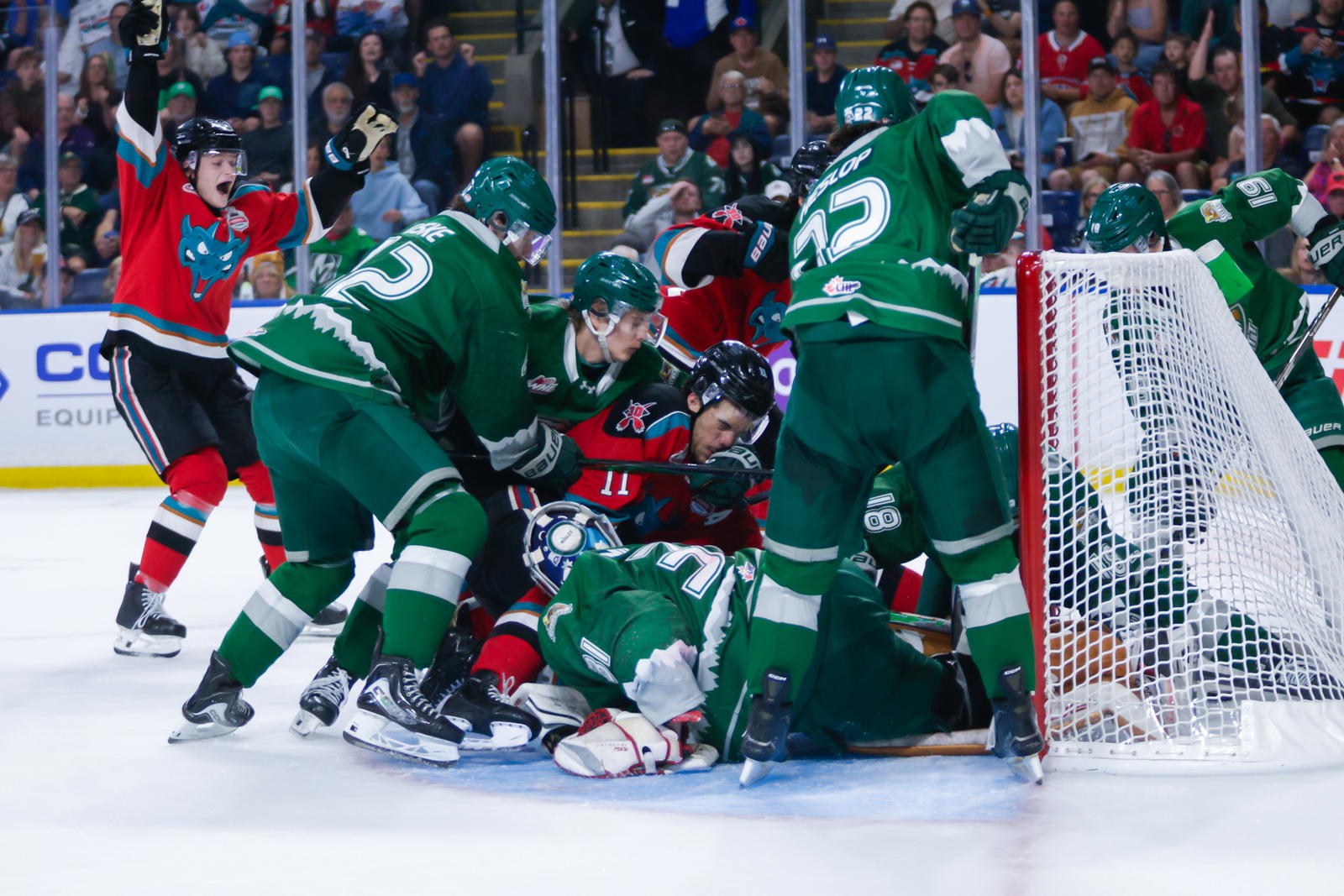 Everett Silvertips vs Kelowna Rockets at the 2026 Memorial Cup (Photo Credit: Steve Dunsmoor/CHL)