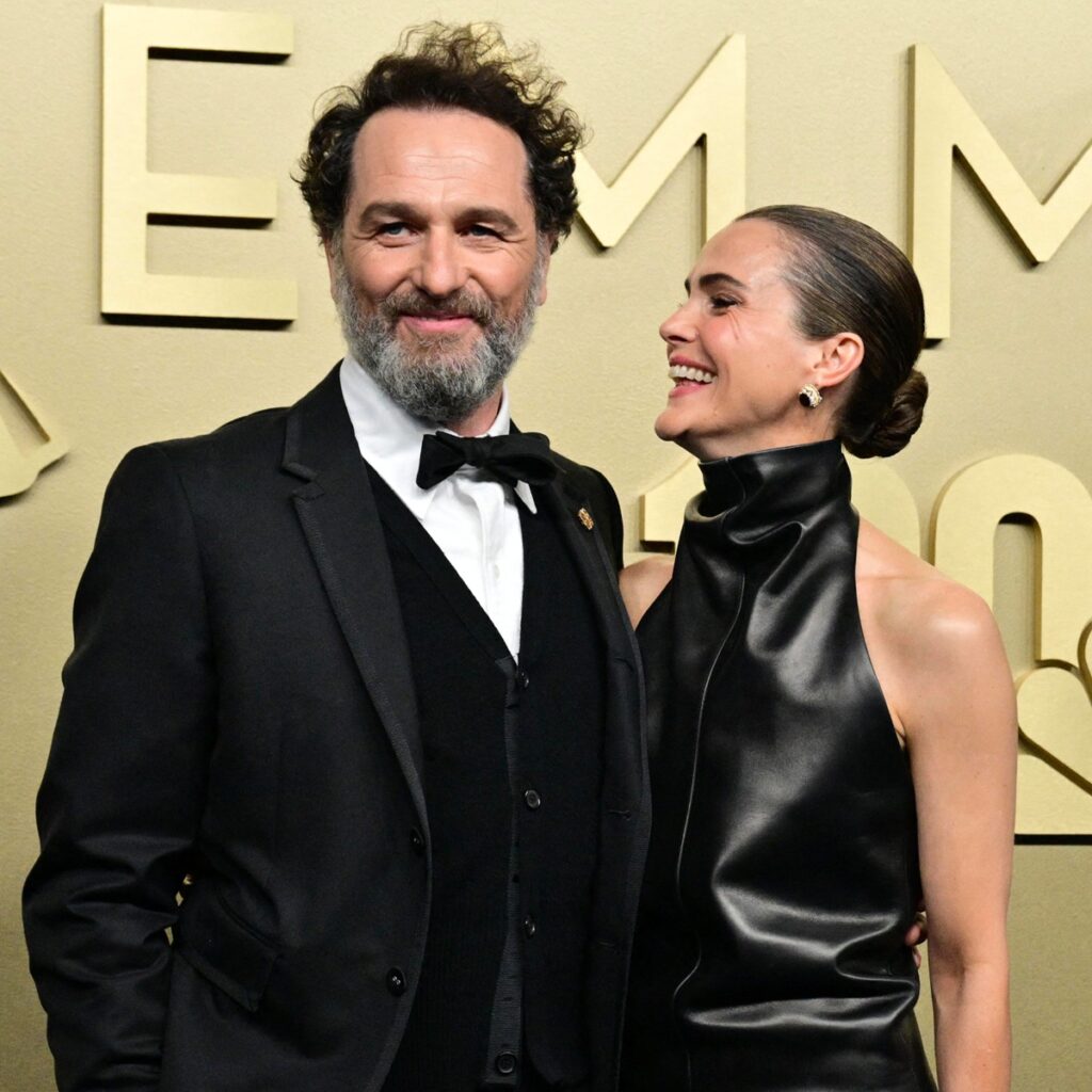 Keri Russell Hilariously Humbled Matthew Rhys After His 2 Emmy Wins Keri Russell Hilariously Humbled Matthew Rhys After His 2 Emmy Wins