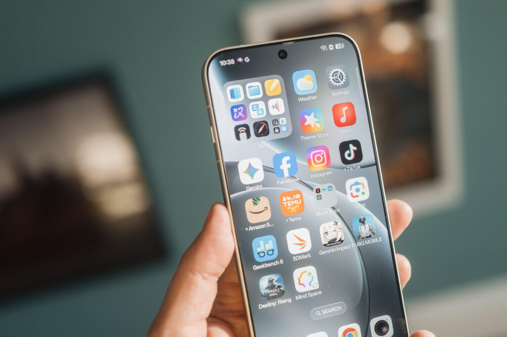 2027 Android Phones Could Boost Gaming Graphics and AI Tasks With Arm’s New Chip Tech 2027 Android Phones Could Boost Gaming Graphics and AI Tasks With Arm’s New Chip Tech