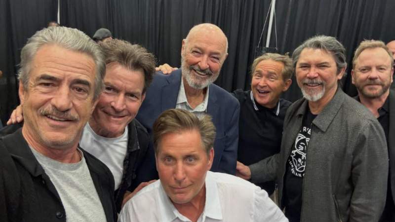 Charlie Sheen and Emilio Estevez starred in the 1988 film 'Young Guns' together. @DERMONTMULRONEY/INSTAGRAM