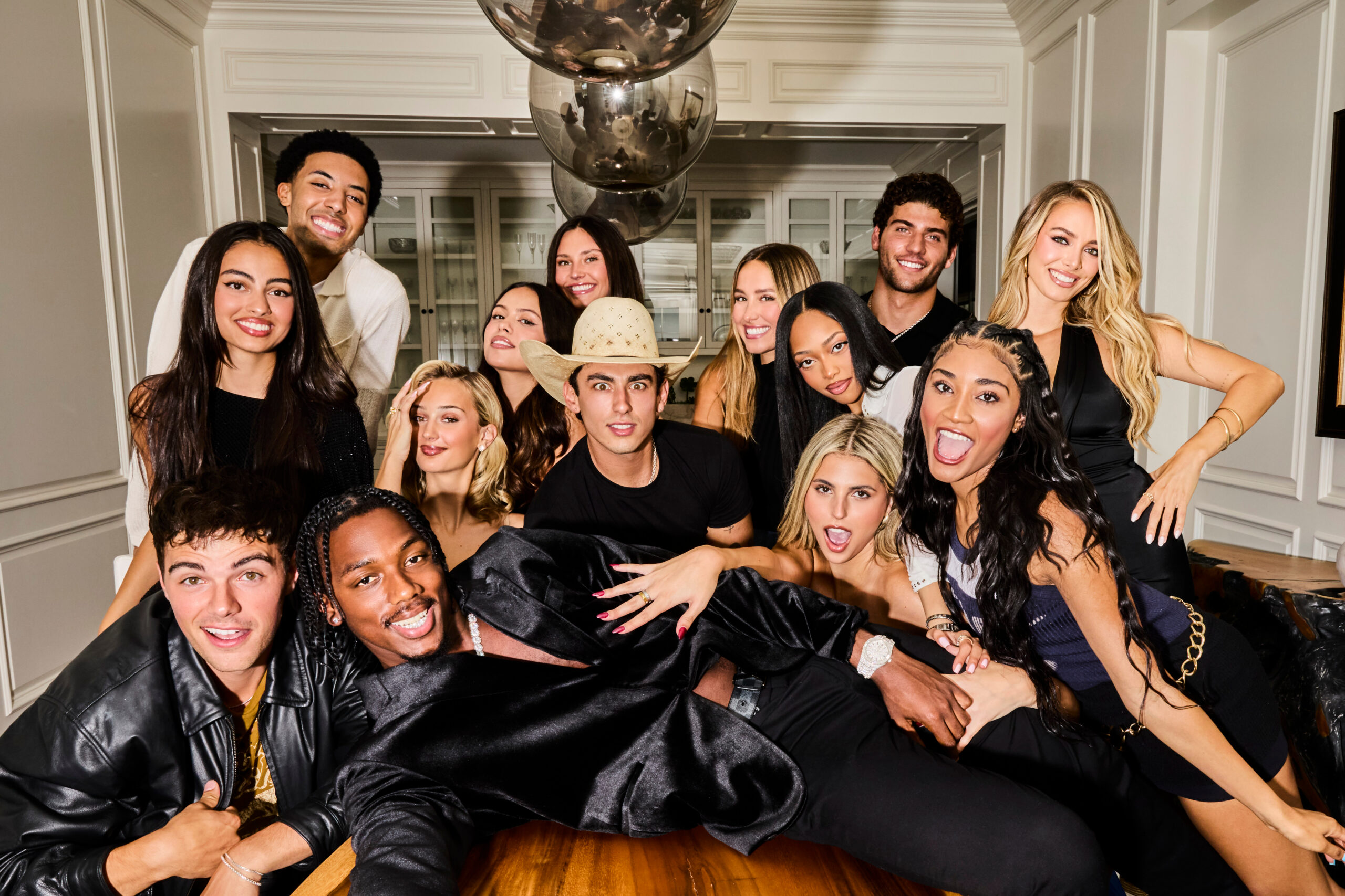 Sterling, Nicole, Preston, Suede, Hercy, Emma, Alexie, Dylan, Jemma, Emilie, Jodie, Ben, Kimora, Raine in Season 1 of Calabasas Confidential