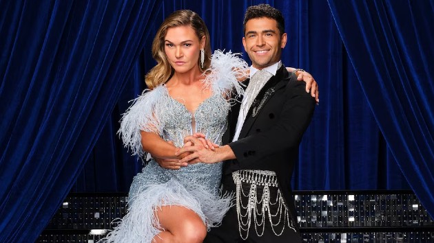 Julia Stiles, Jenna Dewan and more stars join ‘Dancing with the Stars’ season 35 Julia Stiles, Jenna Dewan and more stars join ‘Dancing with the Stars’ season 35