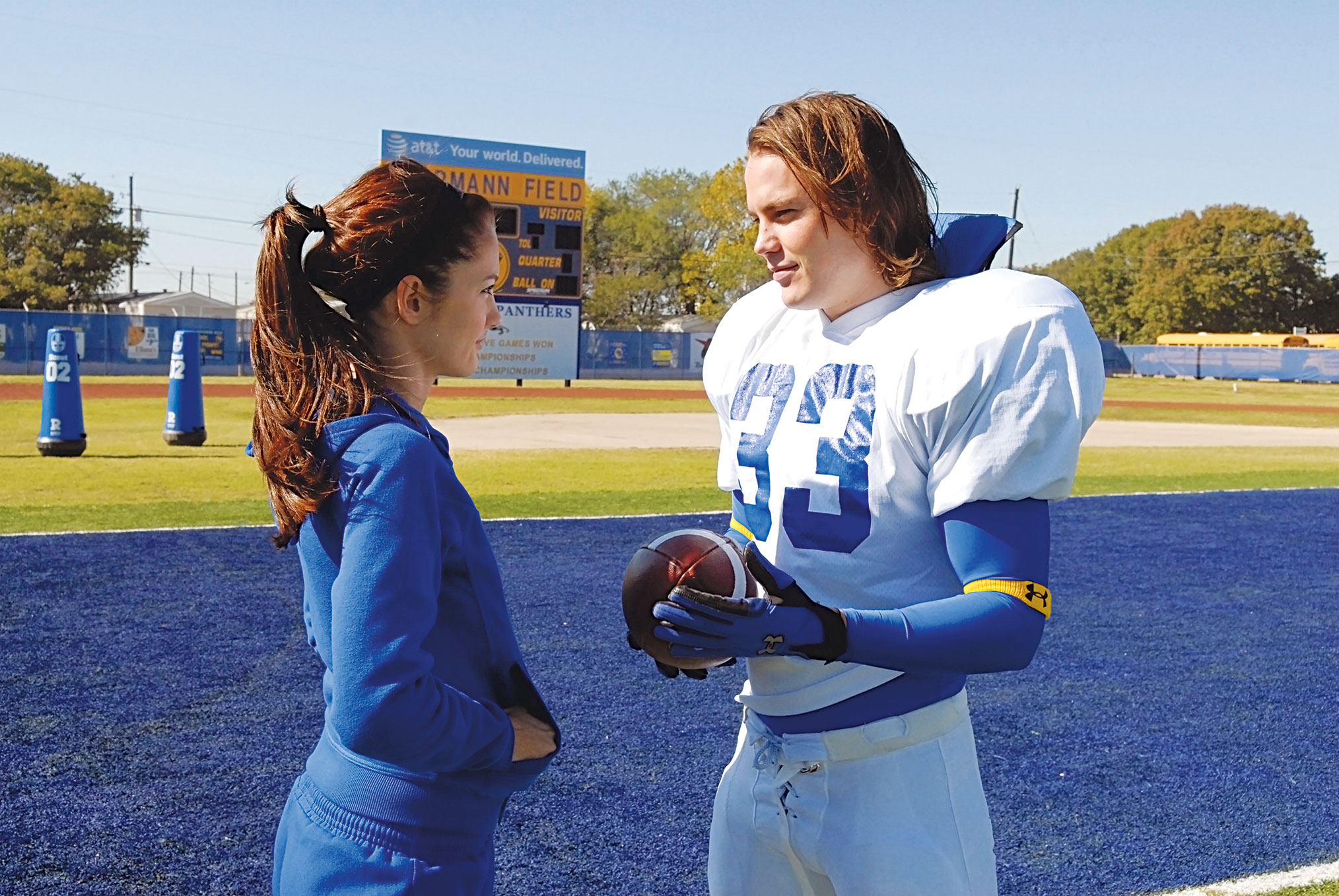Minka Kelly, Taylor Kitsch in 'Friday Night Lights'