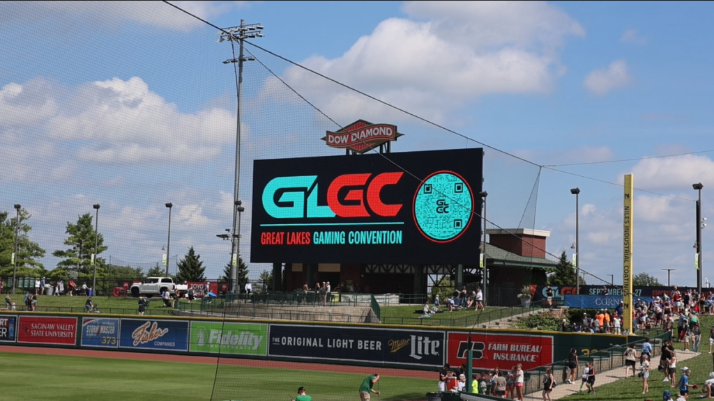 Students Partner with Loons to Power Great Lakes Gaming Convention Sept. 26-27