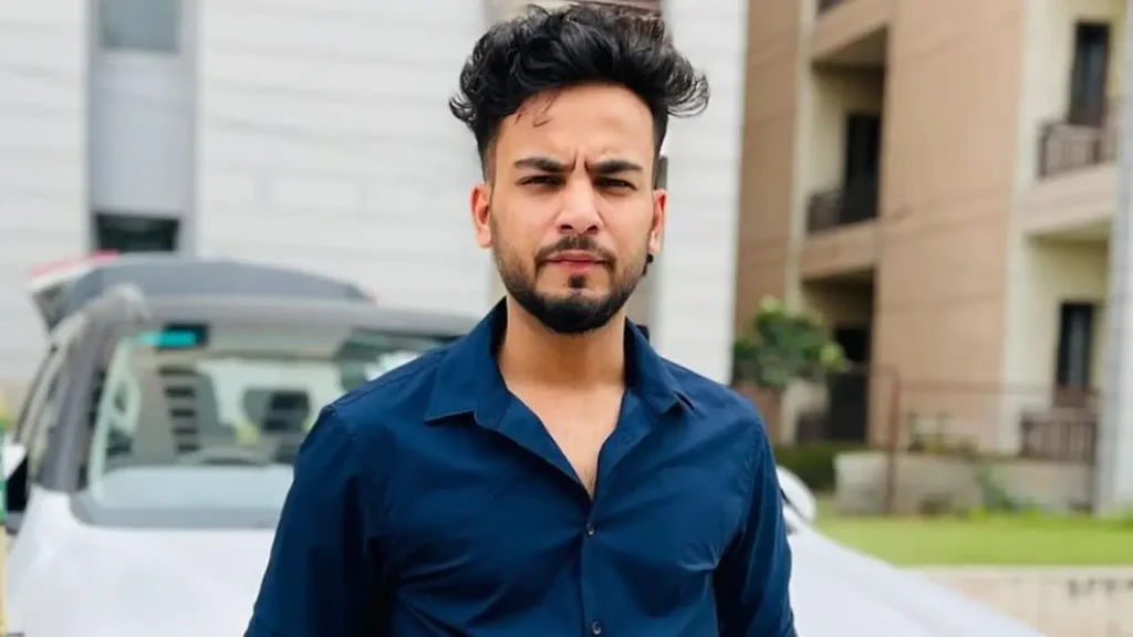 Elvish Yadav reacts to mystery girl video from his birthday celebration