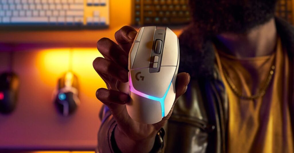 Logitech’s white G502 X Plus wireless gaming mouse with RGB is down to its lowest price at 8