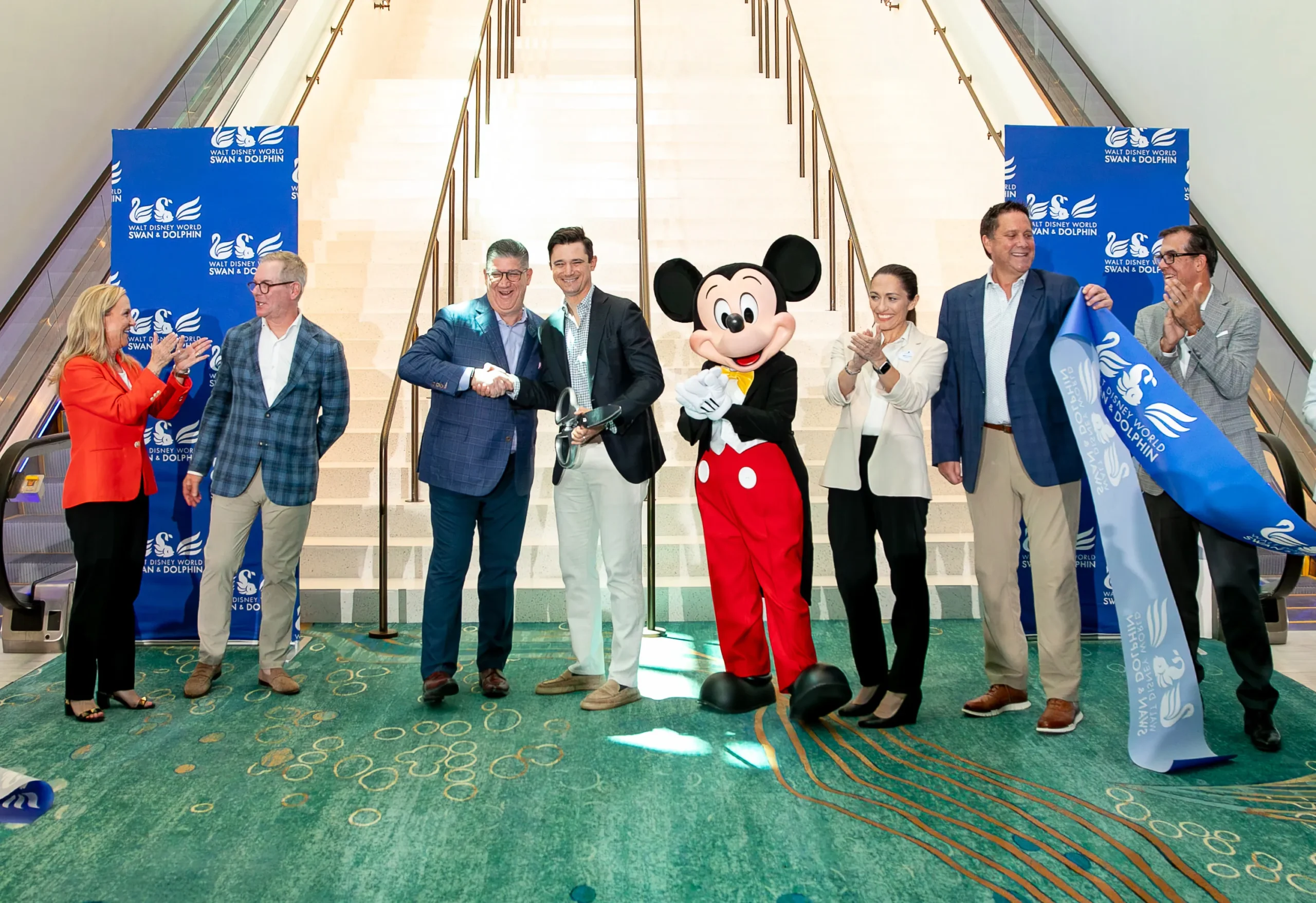 Walt Disney World Swan and Dolphin becomes the largest convention hotel on US Eastern Seaboard
