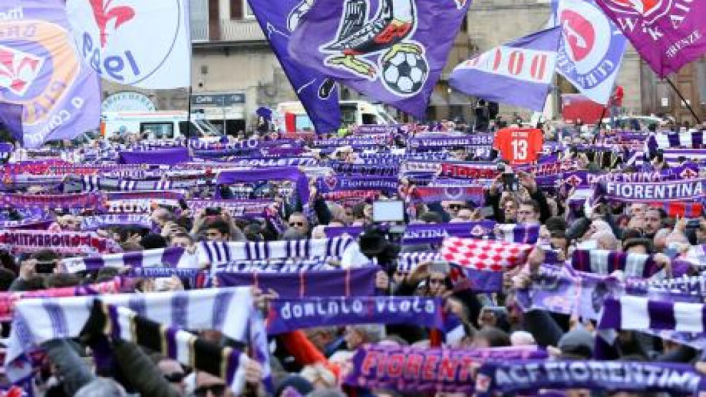 In Florence the fan culture as cultural heritage: tradition and | inItaly | Ambasciatori del Territorio