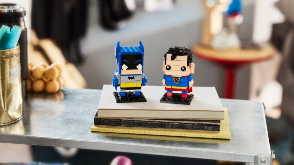 Golden Age Superman and Batman LEGO BrickHeadz Available Now Golden Age Superman and Batman LEGO BrickHeadz Available Now
