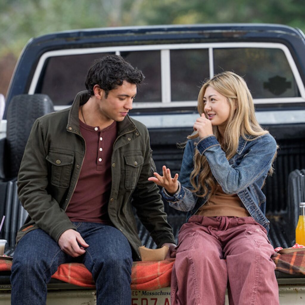 Crew Girl Cast Breaks Down the Show’s Gossip Girl Meets Friday Night Lights Comparisons