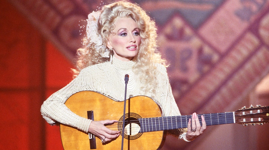 Country star Bill Anderson pays tribute to Dolly Parton