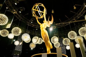 Emmy-Winning Actress Sparks Worries After Concerning Behavior