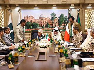 The agreement was announced in a press statement issued by the Ministry of Defense during the Kuwaiti Defense Minister's official visit to Pakistan.