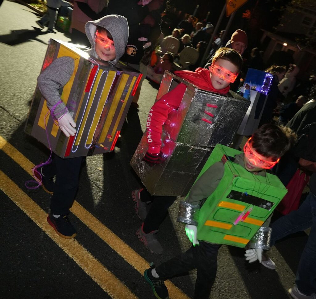 Donate Halloween costumes ahead of Toms River ‘Geekstravaganza’ Donate Halloween costumes ahead of Toms River ‘Geekstravaganza’