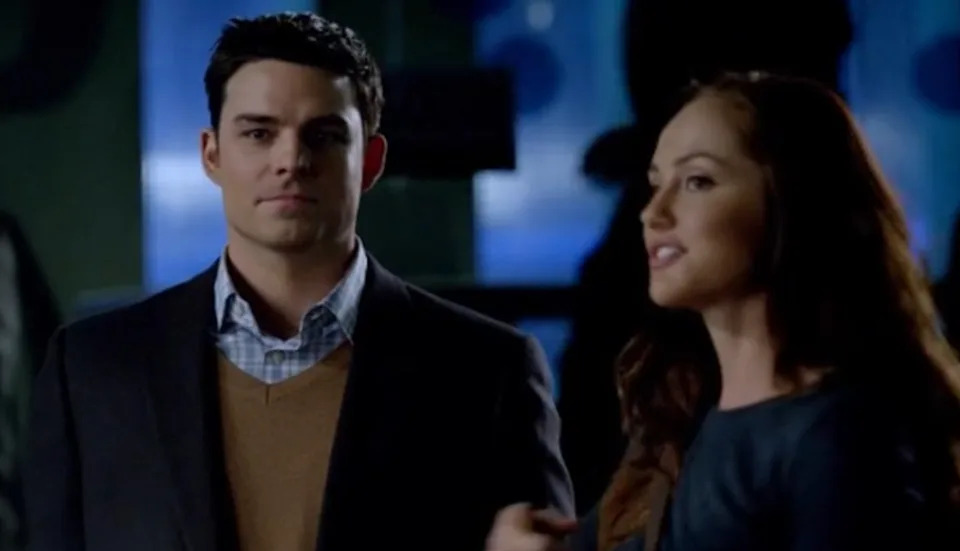 15 People Share the Cancelled TV Shows They Need Back