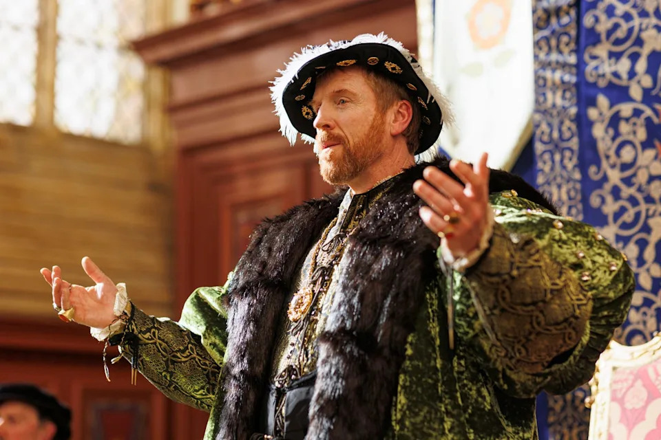 wolf hall the mirror and the light
