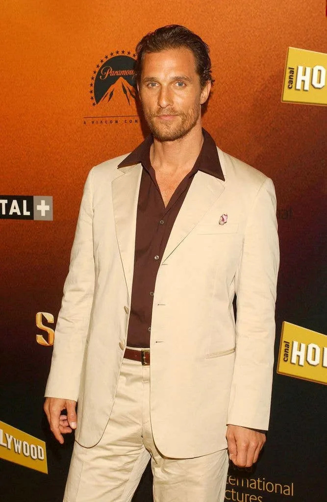 ctor Matthew  McConaughey arrives for the Spanish premiere of his new film "Sahara" at the Palacio de la Musica Cinema on April 13, 2005 in Madrid, Spain.