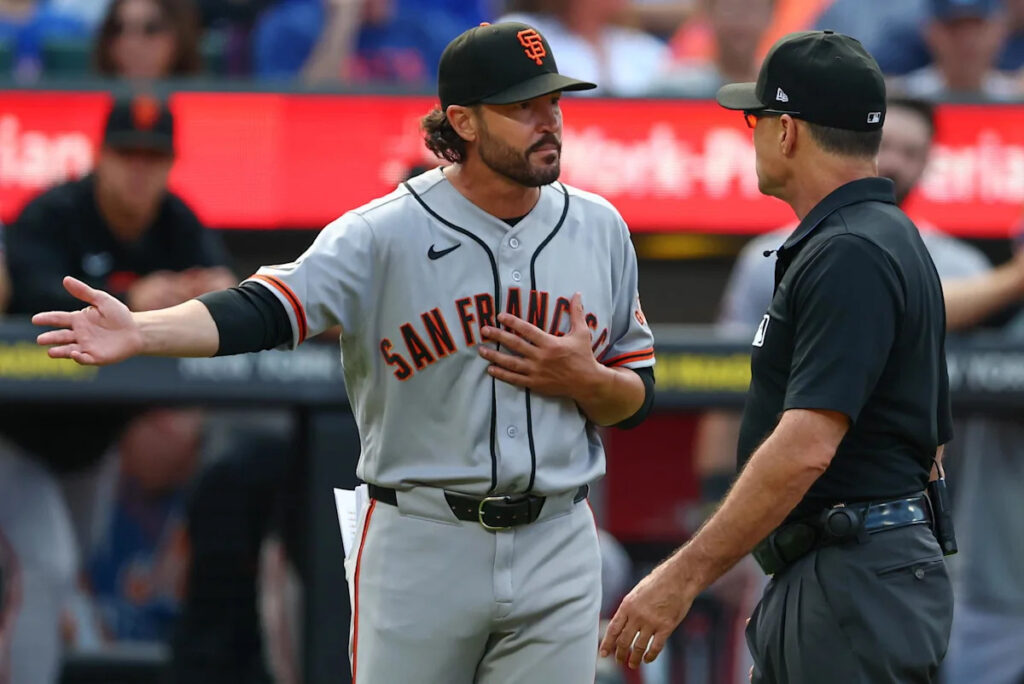 Giants’ Manager, St. Louis Native Recalls his Cardinals Fandom, Busch Stadium Memories