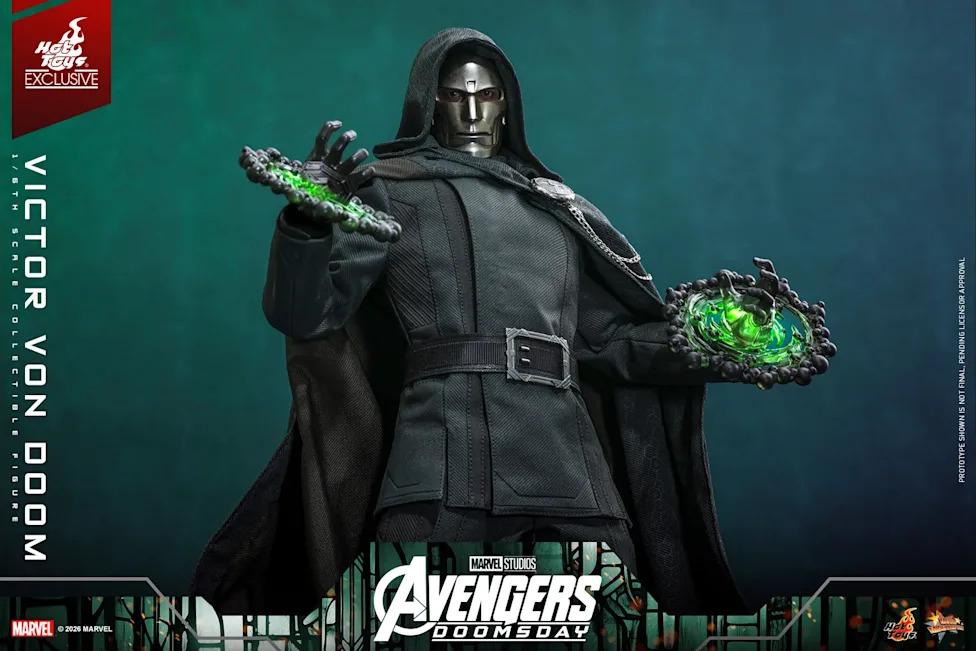 Hot Toys Avengers: Doomsday Victor von Doom Figure