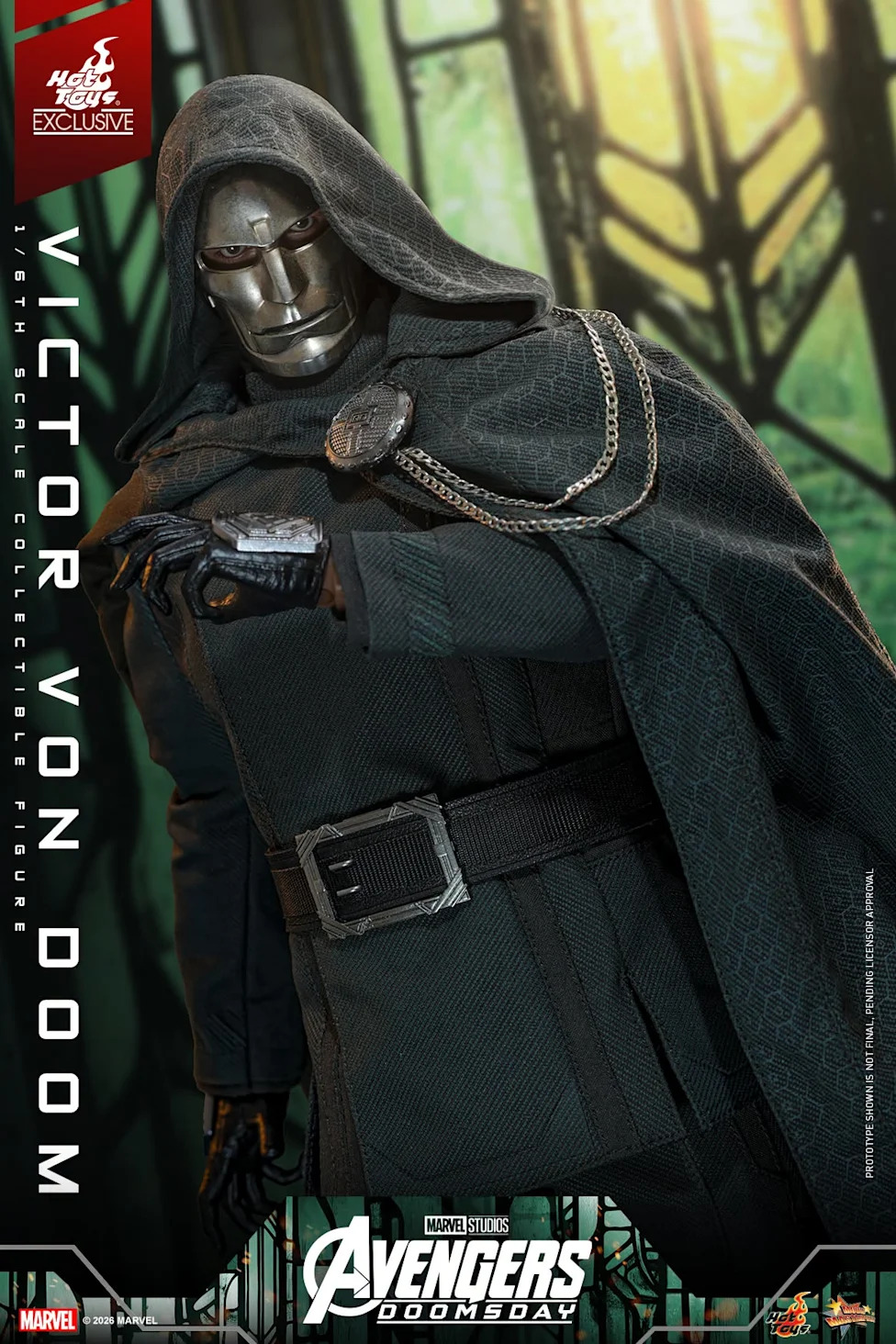 Hot Toys Avengers: Doomsday Victor von Doom Figure