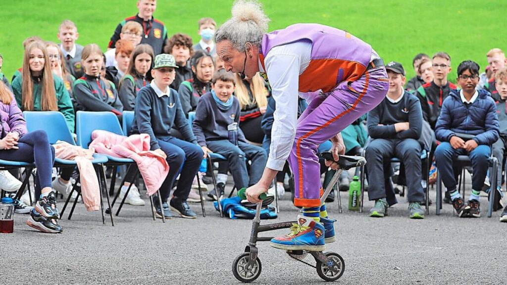 King of Mayhem among top circus artists for Culture Night