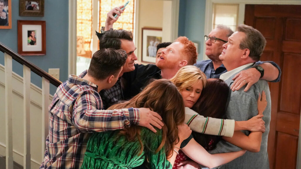 15 TV Shows To Watch If You Like Modern Family