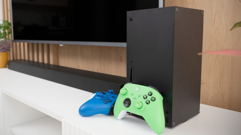 Your Xbox Series X Has A Powerful Smart Home App That The PlayStation 5 Needs