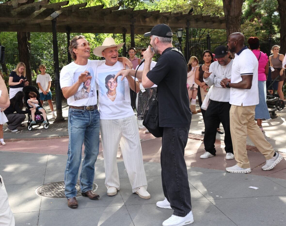Woody Harrelson and Matthew McConaughey wear shirts with their younger selves on them