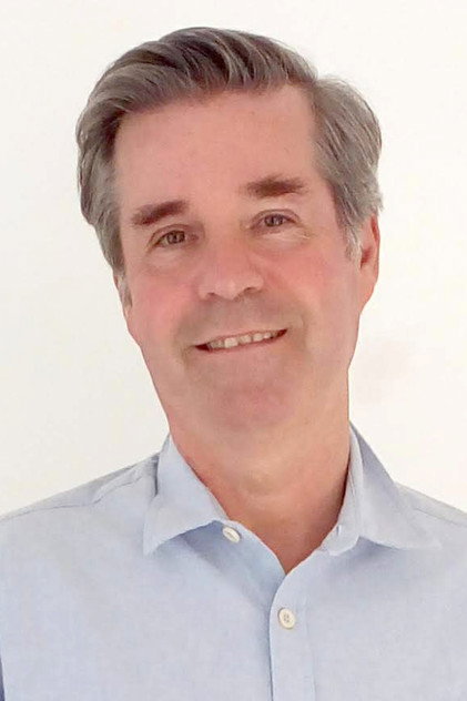 Stephane Fichet as Mr Lawrence
