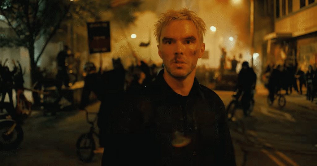 Watch the New ‘How to Rob a Bank’ Trailer f/ Nicholas Hoult, Zoë Kravitz, Pete Davidson