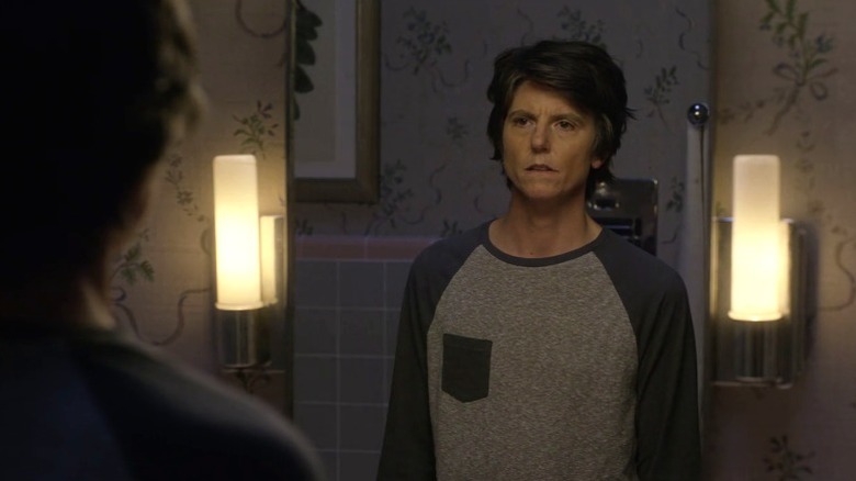 Tig looking at herself in the mirror on One Mississippi S1E3